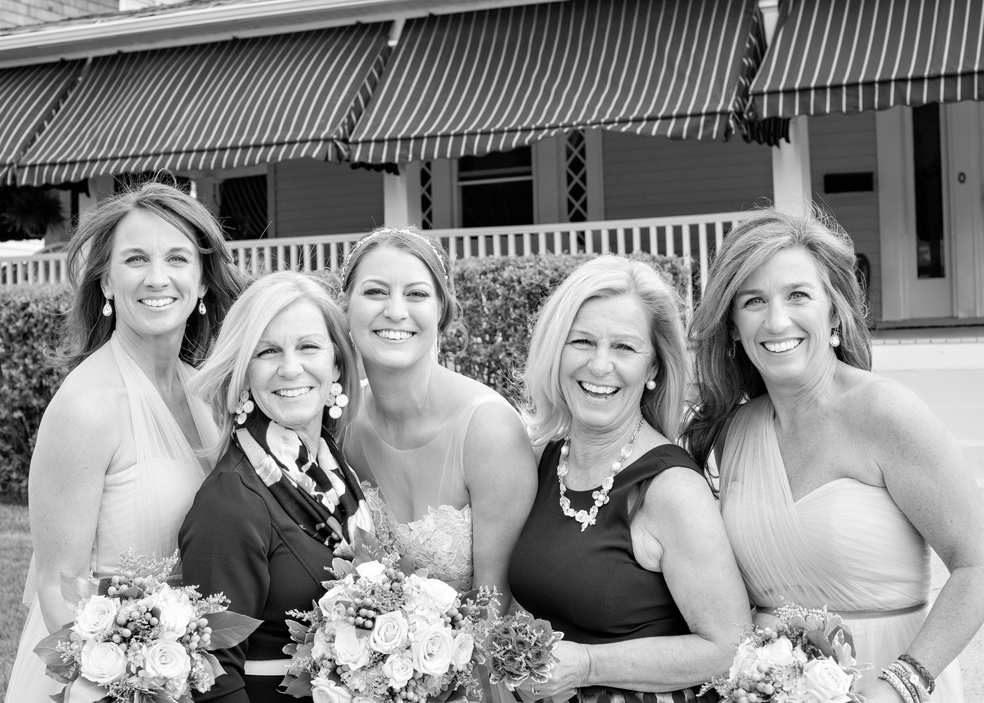 09-Sara Stadtmiller-SRS-Photography-Asbury-Park-Wedding-Photographer-Monmouth-County-Wedding-Photographer-NJ-Wedding-Photographer-Avon-by-the-Sea-Wedding-The-Columns-Wedding-bhldn-dress