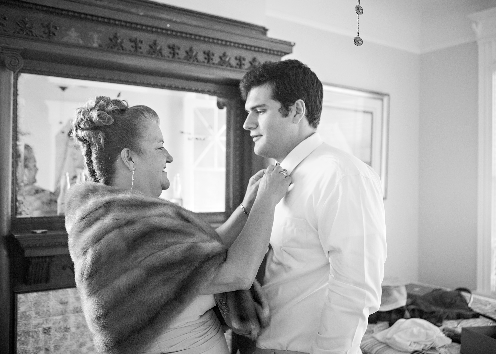 12-Sara Stadtmiller-SRS-Photography-Asbury-Park-Wedding-Photographer-Monmouth-County-Wedding-Photographer-NJ-Wedding-Photographer-Avon-by-the-Sea-Wedding-The-Columns-Wedding
