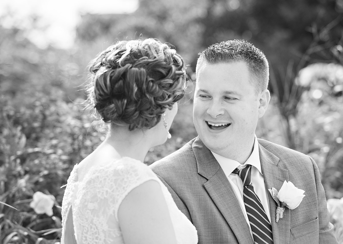 22-Sara Stadtmiller-SRS-Photography-Asbury-Park-Wedding-Photographer-Monmouth-County-Wedding-Photographer-NJ-Wedding-Photographer-Molly-Pitcher-Inn-Wedding